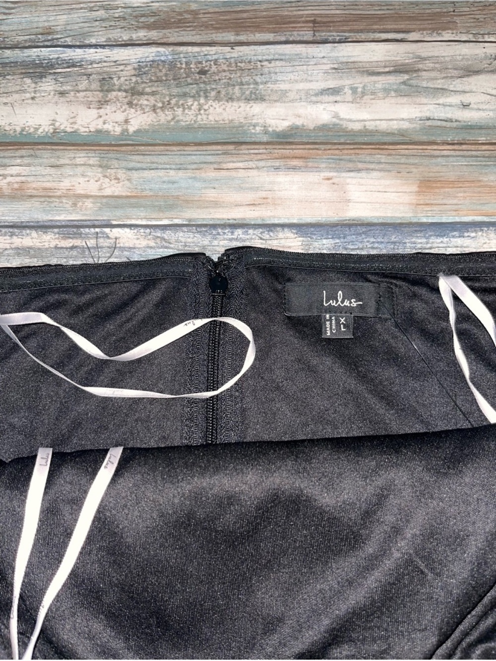 Lulus NWT Black Floral Jacquard Strapless Tube Crop Top XL - Picture 2 of 4